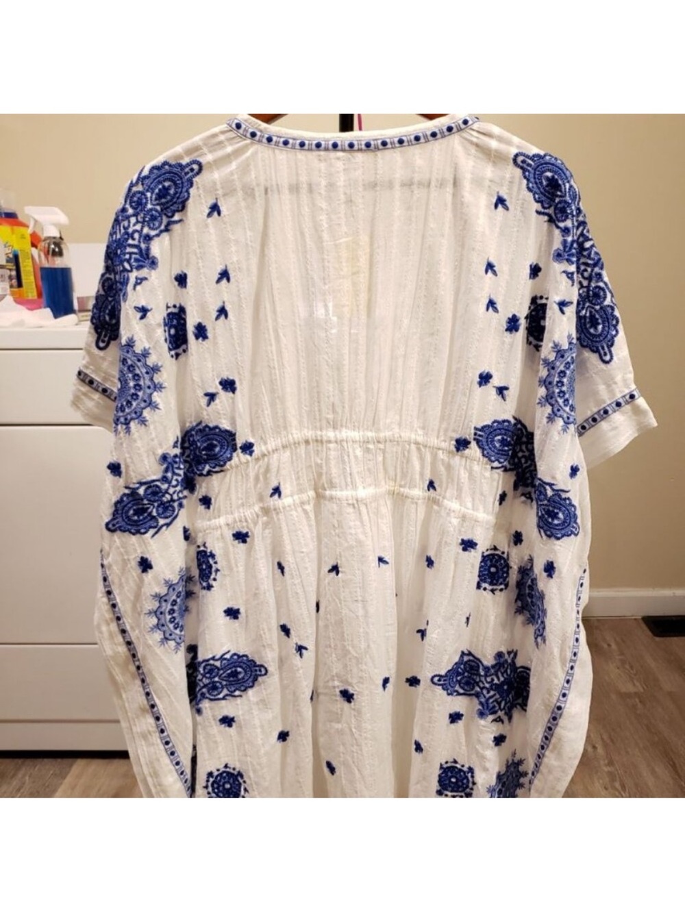 Ramy Brook White with blue embroidery Tunic . - Picture 3 of 8